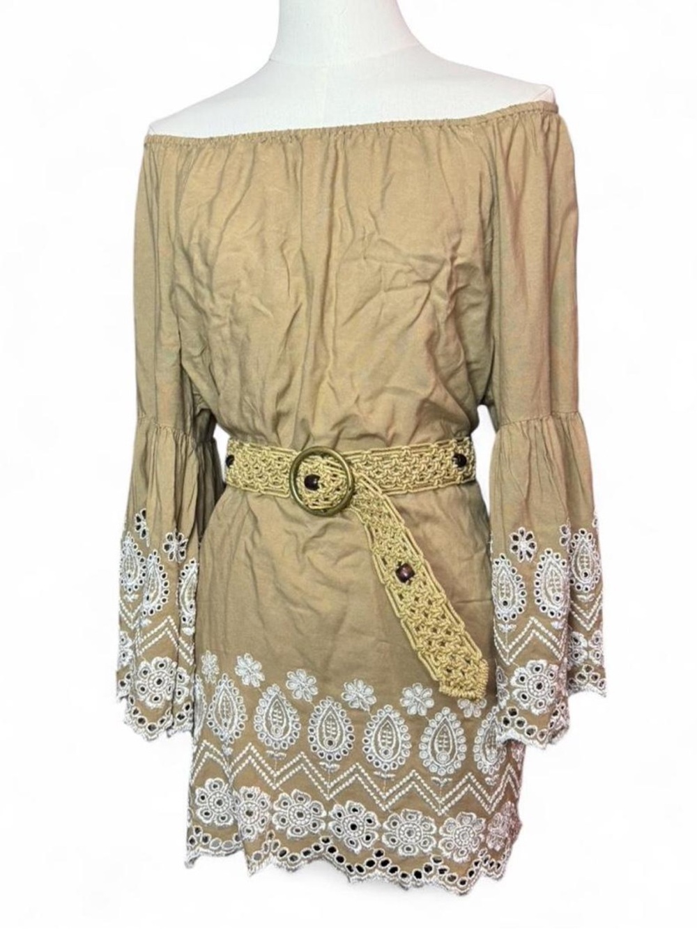 Vintage Sweet Magnolia Beige Dress Bell sleeves white embroidered lace trim